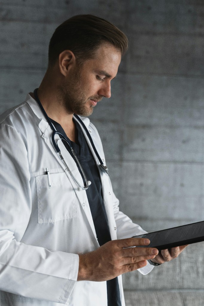Provider prescribing on a tablet using e-Prescribe.net